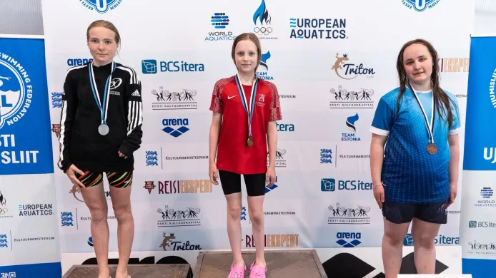 Eesti ujumise meistrivõistlustel võidutsesid paradistantsidel Lisette Kaabel, Richard Leib ja Nikita Korsakov